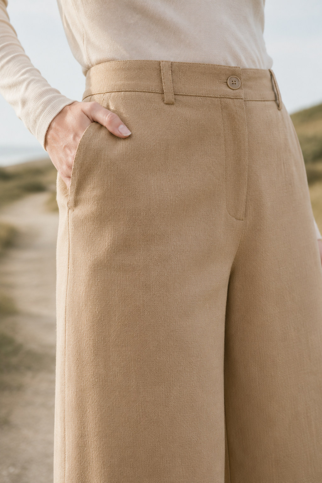 Chapter 59 crop trouser fabric detail